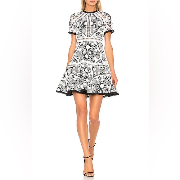 Alexis Emiliana Fit & Flare Mini Dress Black and White Diamond Lace size Medium - Picture 2 of 13